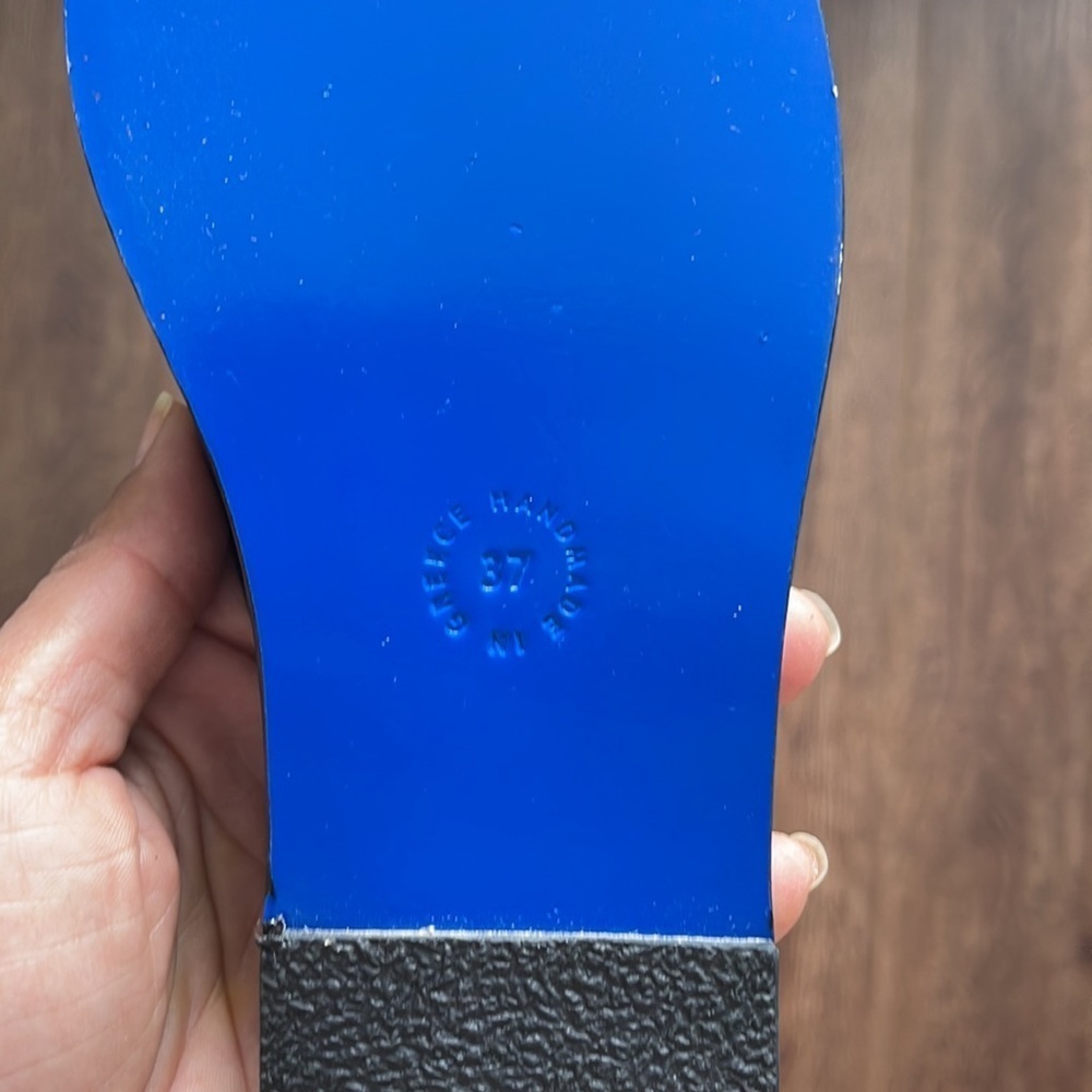 The Koroni slip on mule - Picture 8 of 10